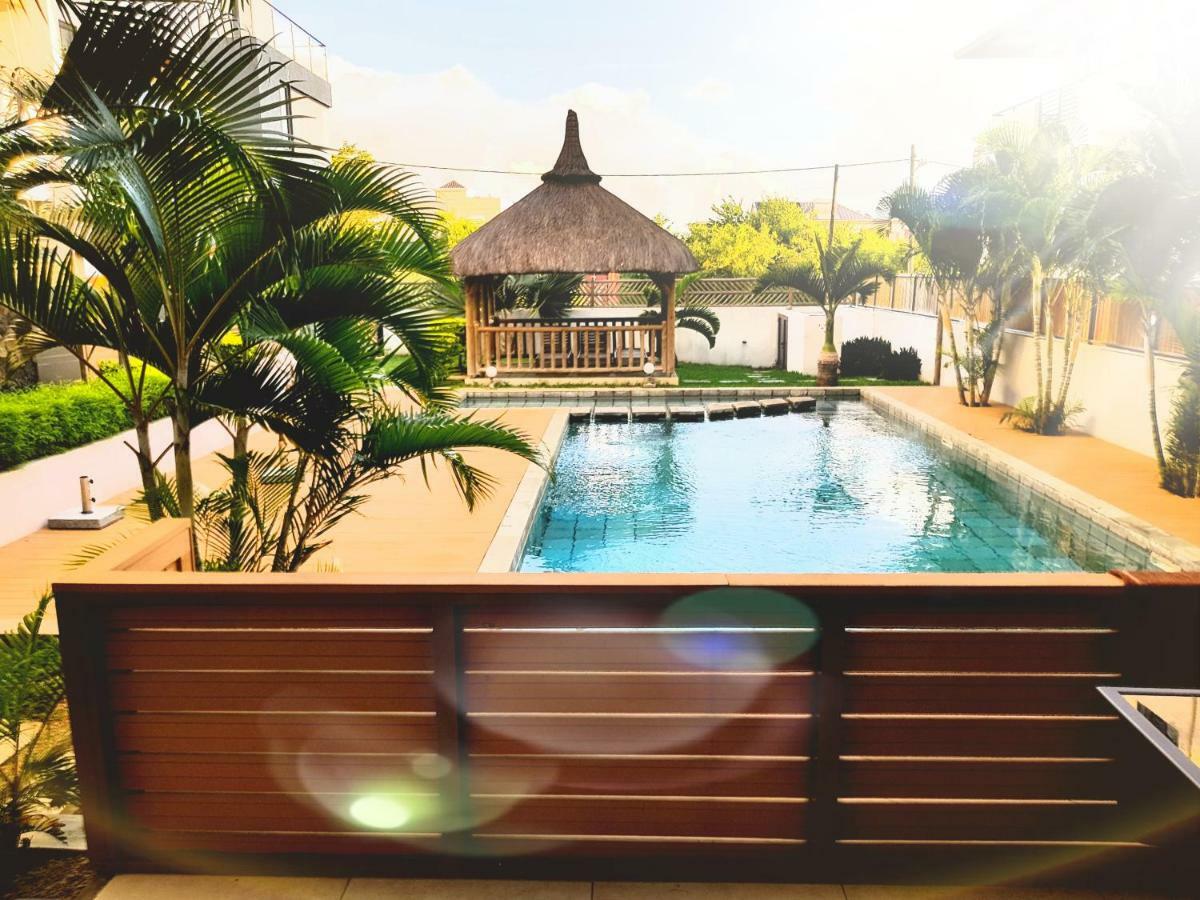 Flic En Flac Sea View Luxury 3 Bedroom Apartment Flic en Flac Exterior foto